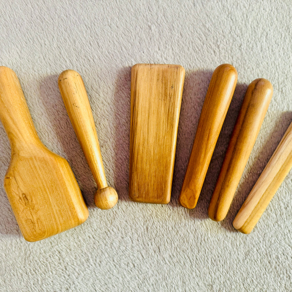 Introduction to Thai Cosmetic Facial Tok Sen Massage